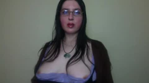 Snapshot of velira_ chatting on 12/18/25, 06:41 velira_ online show from 12/18/25, 06:41
