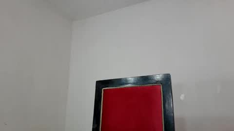 velk_hot1 online show from 03/11/25, 03:34