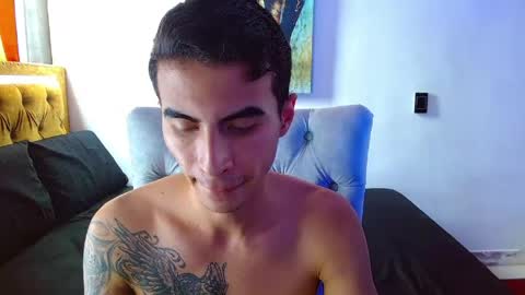 velk_hot1 online show from 03/27/26, 02:39
