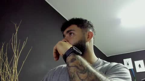 Snapshot of velkam_ chatting on 06/24/26, 11:04 Velkam online show from 06/24/26, 11:04