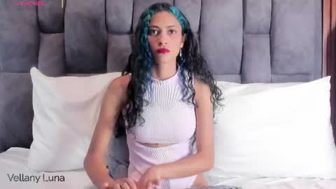 vellanyluna online show from 08/03/26, 12:54