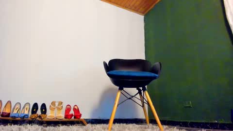 Sara online show from 11/07/25, 12:10