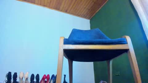 Sara online show from 12/23/25, 12:30