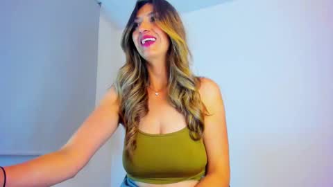 Sara online show from 03/08/26, 01:36