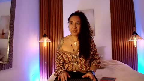 Emma Curly online show from 04/24/26, 12:18