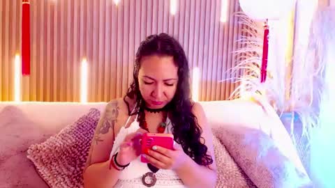 Emma Curly online show from 05/09/26, 11:59