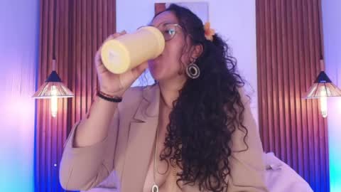 Emma Curly online show from 05/11/26, 04:04