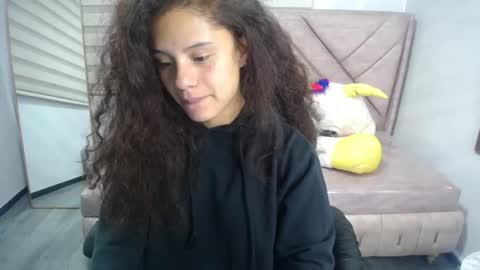 velvet_moon_v online show from 09/24/25, 01:25