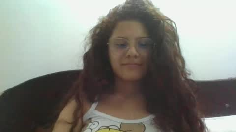 Snapshot of velvet_moon_v chatting on 04/22/26, 11:17 velvet_moon_v online show from 04/22/26, 11:17
