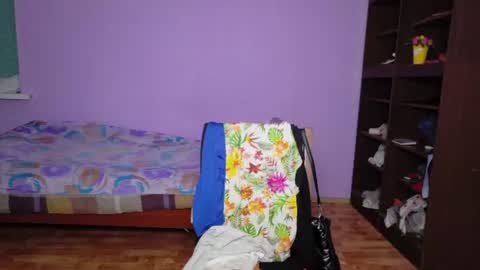Velvet Rosse online show from 08/04/26, 07:38