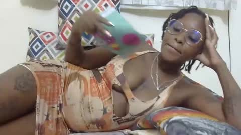 velvet online show from 01/20/25, 04:12