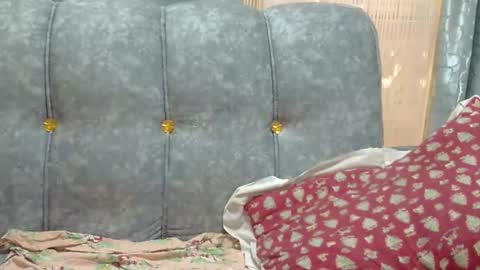 velvet online show from 02/25/25, 05:08