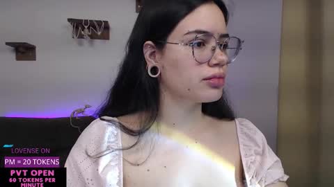  Crystal         PVT OPEN online show from 10/02/25, 04:41