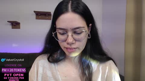  Crystal         PVT OPEN online show from 11/04/25, 07:18