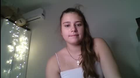 velveted_ivy online show from 12/18/25, 02:01