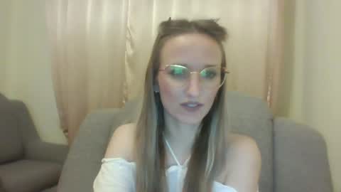 Snapshot of velvetintuition chatting on 05/02/26, 08:36 velvetintuition online show from 05/02/26, 08:36