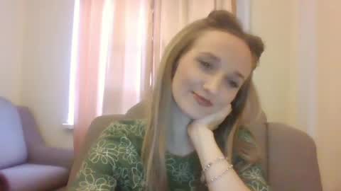 Snapshot of velvetintuition chatting on 05/31/26, 05:42 velvetintuition online show from 05/31/26, 05:42