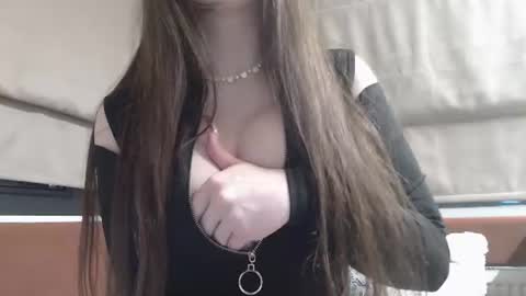 Hii Im new here online show from 07/25/26, 08:39
