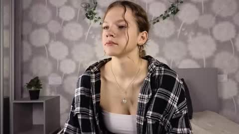 Kelly online show from 10/26/25, 06:19