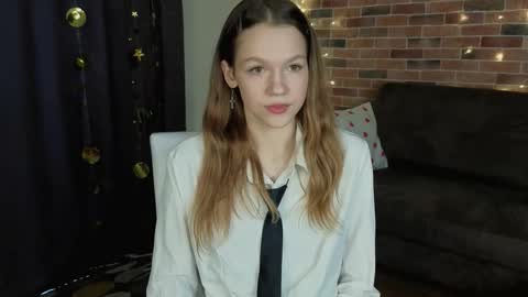 Snapshot of velvetrisque chatting on 01/09/26, 06:27 Kelly online show from 01/09/26, 06:27