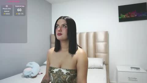 Snapshot of velvetsmith chatting on 09/22/25, 12:56 velvet online show from 09/22/25, 12:56