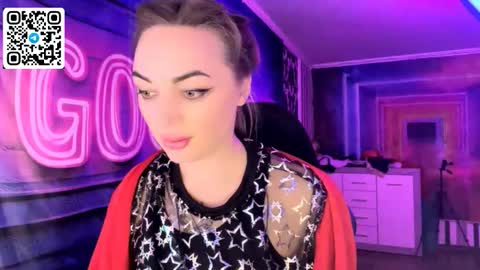 Snapshot of velvettouch4444 chatting on 03/02/26, 08:37 MERYEM online show from 03/02/26, 08:37