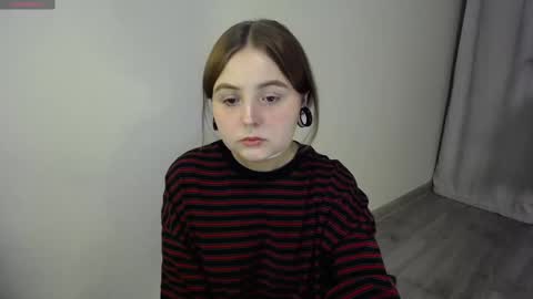 Snapshot of vendymories chatting on 02/03/25, 10:11 eva 3 online show from 02/03/25, 10:11