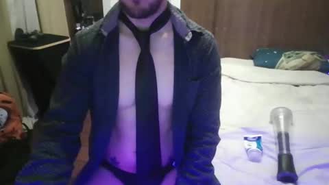 Snapshot of venezuelan420 chatting on 12/18/25, 05:35 venezuelan420 online show from 12/18/25, 05:35