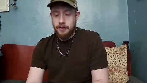 Snapshot of veniam chatting on 11/22/25, 08:30 Veniam online show from 11/22/25, 08:30