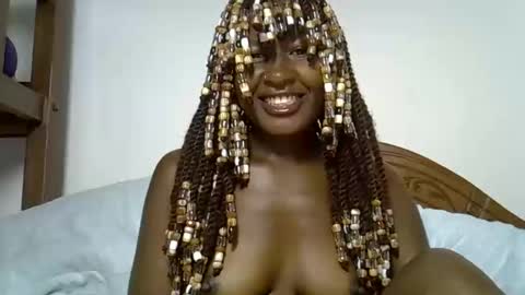 Snapshot of venom_kisses5050 chatting on 02/18/26, 11:22 venom_kisses5050 online show from 02/18/26, 11:22