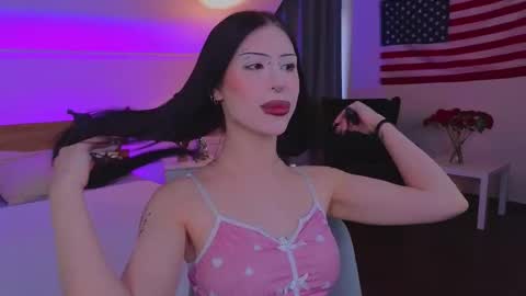 Snapshot of venomeowww_ chatting on 01/06/26, 04:16 Vivian online show from 01/06/26, 04:16