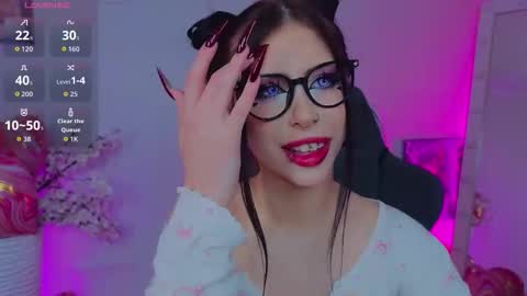 Snapshot of venomeowww_ chatting on 02/10/26, 03:54 Vivian online show from 02/10/26, 03:54