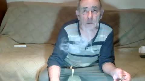 Snapshot of ventura50 chatting on 01/17/26, 04:33 ventura50 online show from 01/17/26, 04:33