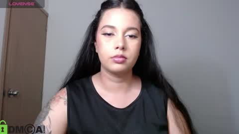 Snapshot of venus__24 chatting on 07/05/26, 03:45 venus online show from 07/05/26, 03:45