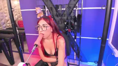VENUS online show from 04/25/26, 01:41