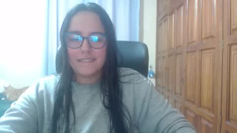 Snapshot of venus_cat_ chatting on 01/17/26, 05:34 Venus online show from 01/17/26, 05:34