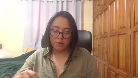 Snapshot of venus_cat_ chatting on 02/11/26, 03:00 Venus online show from 02/11/26, 03:00