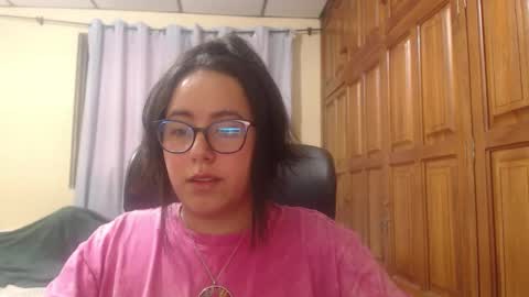 Snapshot of venus_cat_ chatting on 02/14/26, 02:19 Venus online show from 02/14/26, 02:19