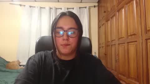 Snapshot of venus_cat_ chatting on 02/16/26, 09:33 Venus online show from 02/16/26, 09:33