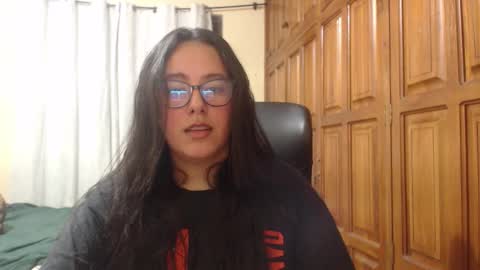 Snapshot of venus_cat_ chatting on 02/21/26, 03:29 Venus online show from 02/21/26, 03:29