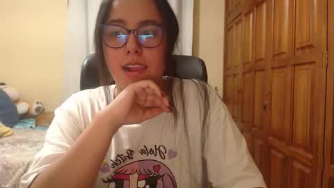 Snapshot of venus_cat_ chatting on 03/08/26, 03:43 Venus online show from 03/08/26, 03:43