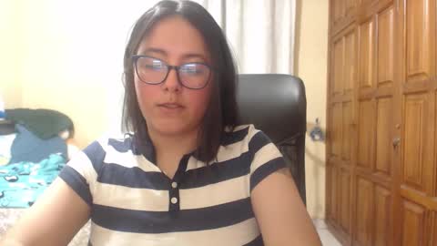 Snapshot of venus_cat_ chatting on 03/10/26, 03:33 Venus online show from 03/10/26, 03:33