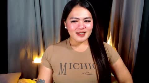 I am Colly Your mystery girl online show from 04/20/26, 11:35