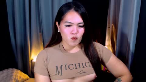 I am Colly Your mystery girl online show from 04/21/26, 01:42