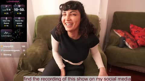 Snapshot of venus_in_jeans chatting on 03/21/26, 09:47 Bella online show from 03/21/26, 09:47