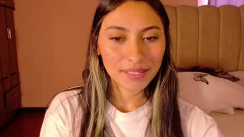 Mary online show from 04/18/26, 07:07