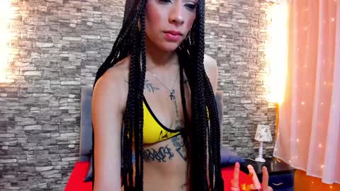 Snapshot of venus_medussa chatting on 12/18/24, 08:47 Medussa online show from 12/18/24, 08:47