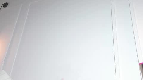 Snapshot of venus_naughty_1 chatting on 01/21/25, 02:37 Sofi online show from 01/21/25, 02:37