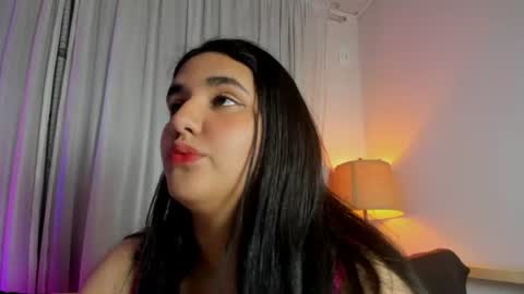 Snapshot of venus_naughty_1 chatting on 06/22/26, 12:56 Sofi online show from 06/22/26, 12:56