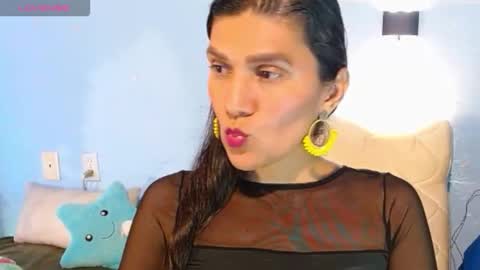 Snapshot of venus_swet chatting on 10/05/25, 03:05 Catalina online show from 10/05/25, 03:05